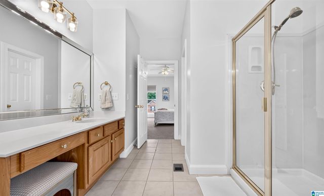 312 HONEYSUCKLE LANE, Chelsea, AL 35043