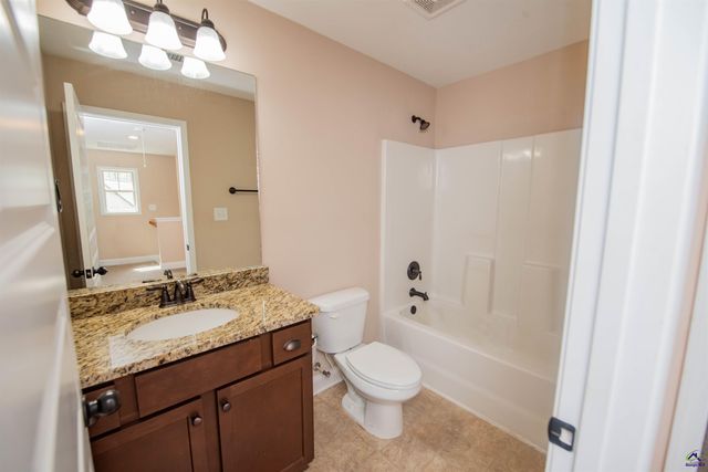 766 Natures Walk, Gray, GA 31032