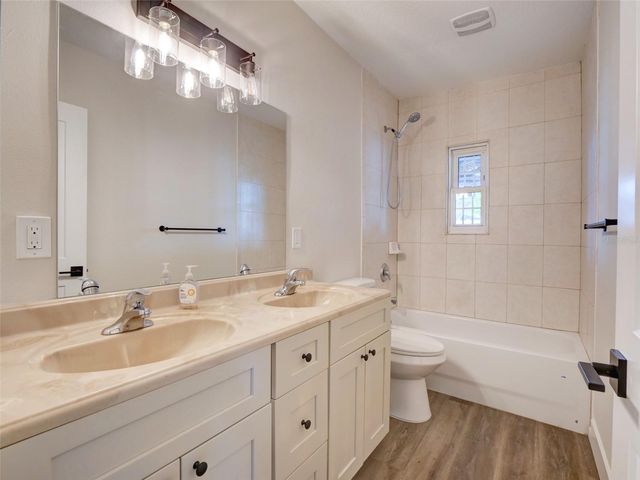2709 ARC DRIVE, Orlando, FL 32826
