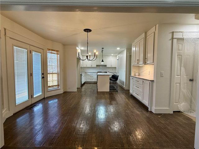 101 Fox Glove Lane, Bentonville, AR 72712