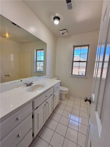 101 Fox Glove Lane, Bentonville, AR 72712