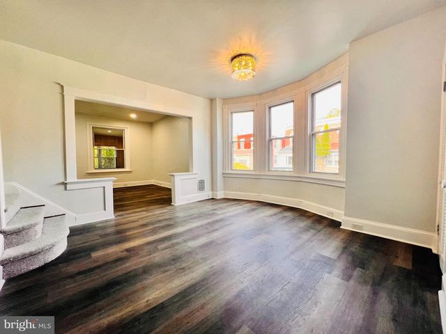 1143 CHESTNUT ST, Darby, PA 19023