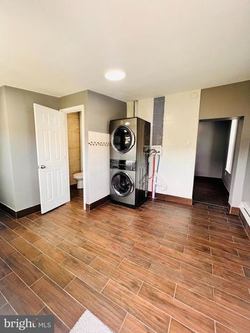 1143 CHESTNUT ST, Darby, PA 19023