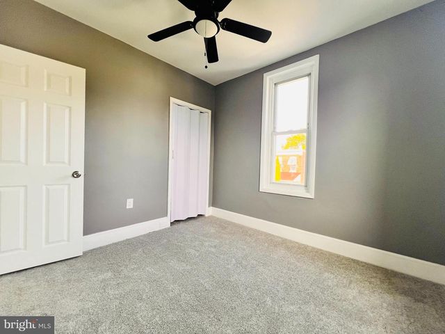 1143 CHESTNUT ST, Darby, PA 19023