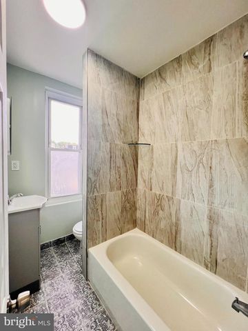 1143 CHESTNUT ST, Darby, PA 19023