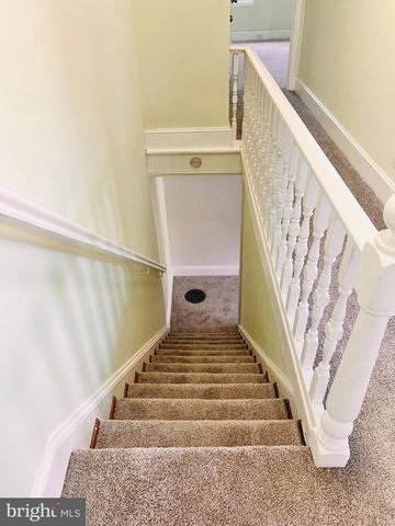 1143 CHESTNUT ST, Darby, PA 19023