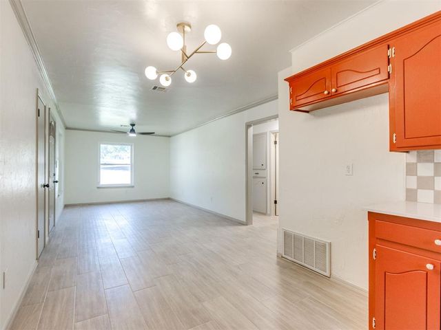 1715 Edgewood Drive, Edmond, OK 73013