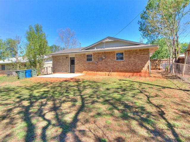 1715 Edgewood Drive, Edmond, OK 73013