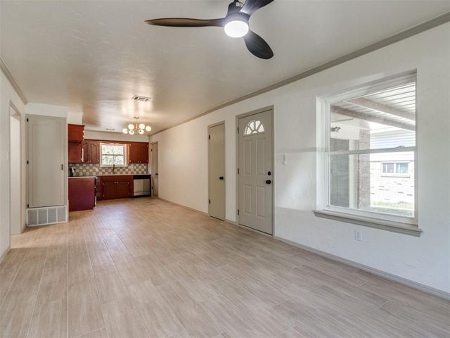 1715 Edgewood Drive, Edmond, OK 73013