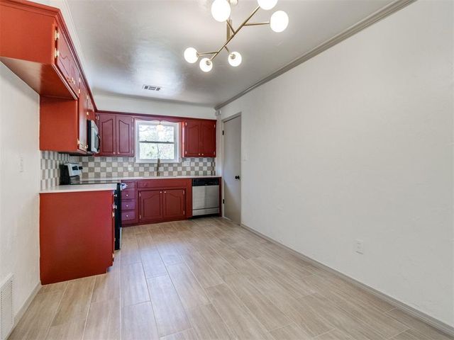 1715 Edgewood Drive, Edmond, OK 73013