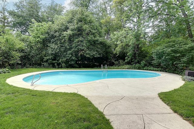 4617 Hastings Drive, Kettering, OH 45440