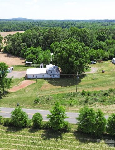 3895 Needmore Road, Woodleaf, NC 27054