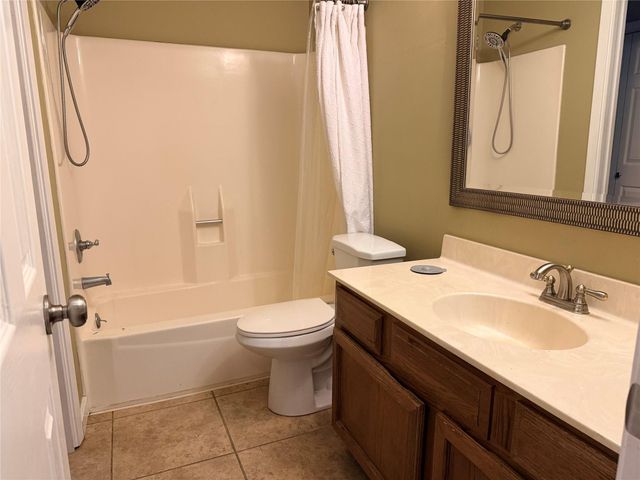 6835 Queensclub, Houston, TX 77069