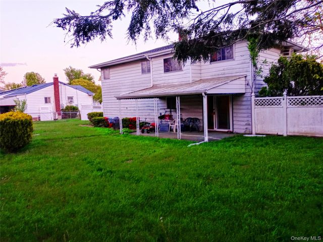 161 Wurz Street, Brentwood, NY 11717