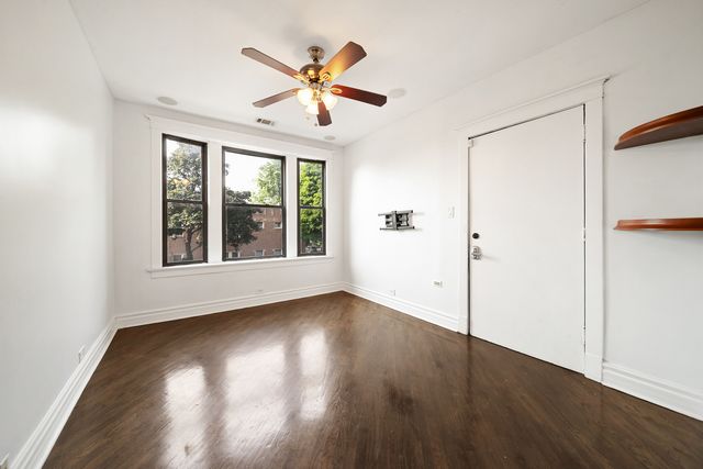4054 W PALMER Street 2, Chicago, IL 60639