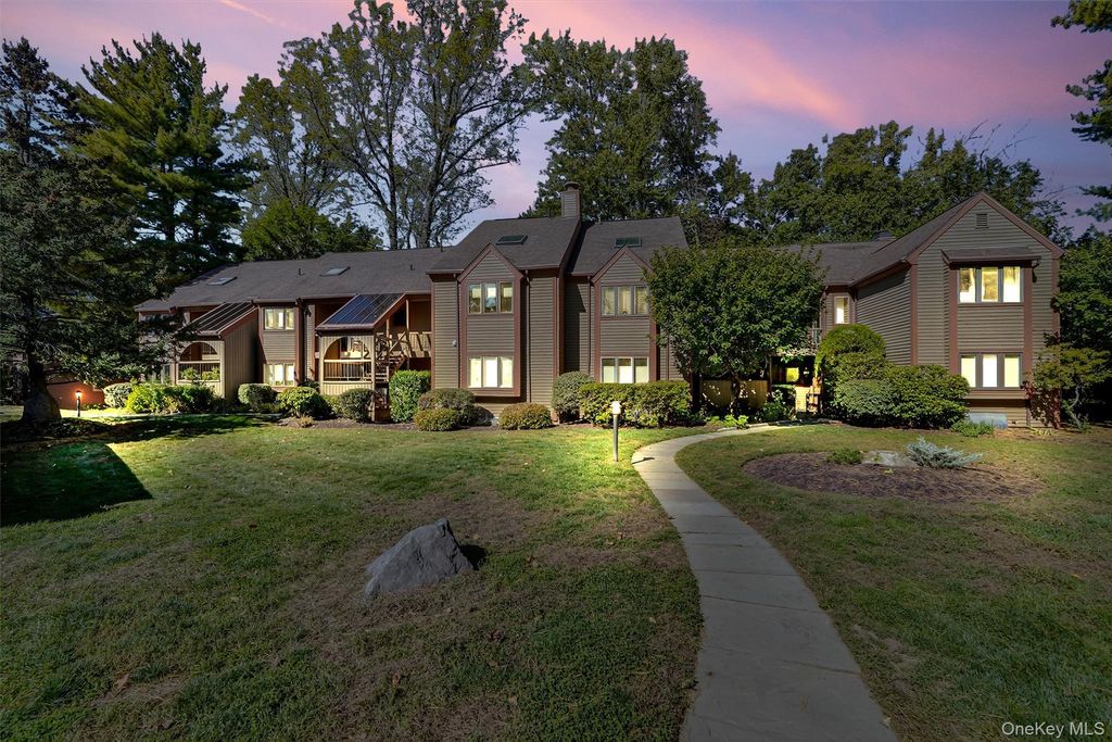 101 Eagle Bay Drive 101, Ossining, NY 10562