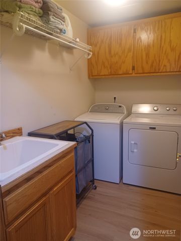 317 Teresa Street, Camano Island, WA 98282