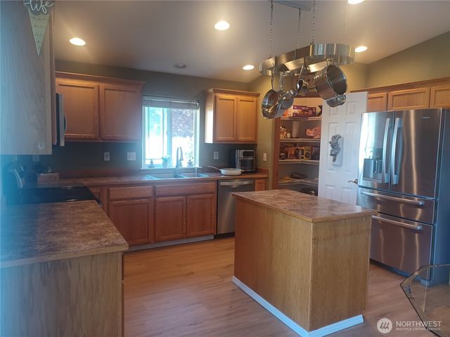 317 Teresa Street, Camano Island, WA 98282