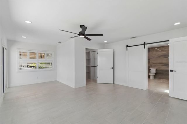 10238 TARPON DRIVE, Treasure Island, FL 33706