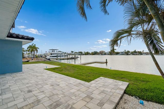 10238 TARPON DRIVE, Treasure Island, FL 33706
