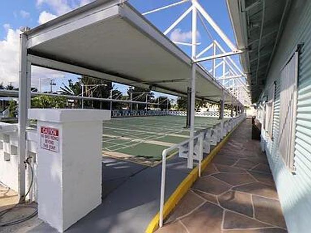 206 Eagle Drive E, Briny Breezes, FL 33435