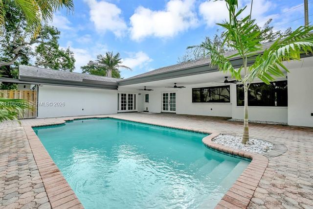 8501 SW 178th St 1, Palmetto Bay, FL 33157