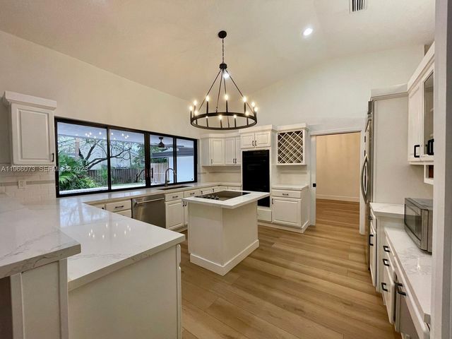 8501 SW 178th St 1, Palmetto Bay, FL 33157