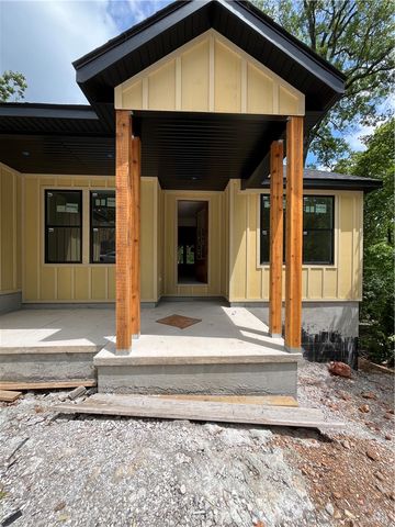 9 Cawood Drive, Bella Vista, AR 72714