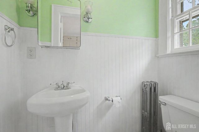 21 Elm Place, Milltown, NJ 08850