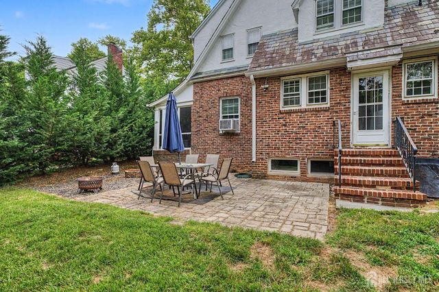 21 Elm Place, Milltown, NJ 08850