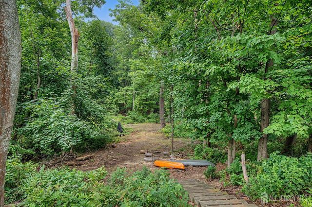 21 Elm Place, Milltown, NJ 08850