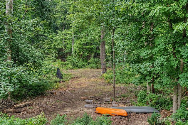21 Elm Place, Milltown, NJ 08850