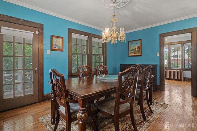 21 Elm Place, Milltown, NJ 08850