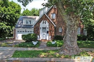 21 Elm Place, Milltown, NJ 08850