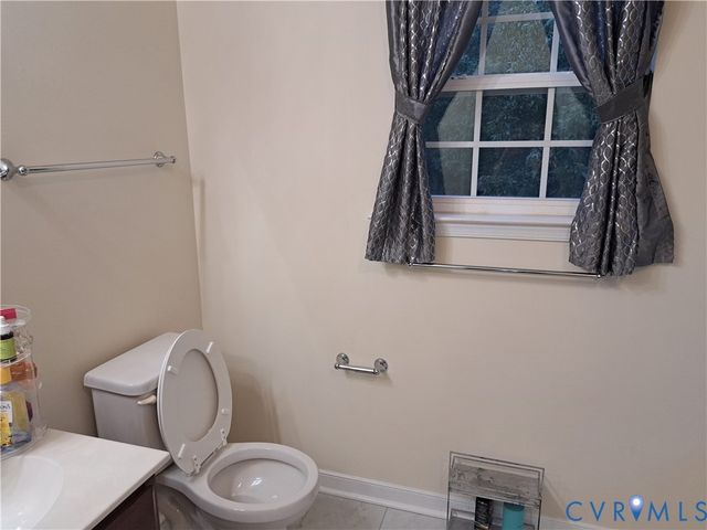 5347 Meadoway Rd, North Chesterfield, VA 23234