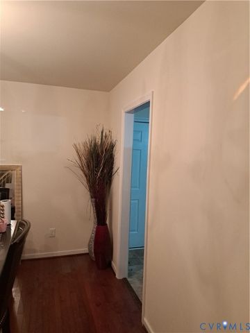 5347 Meadoway Rd, North Chesterfield, VA 23234