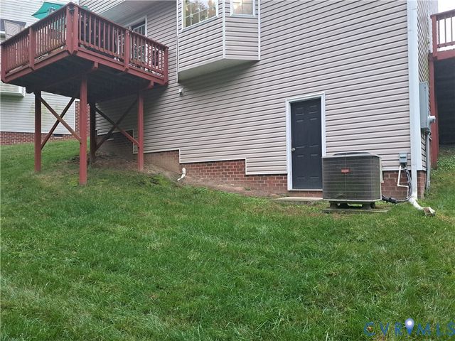 5347 Meadoway Rd, North Chesterfield, VA 23234