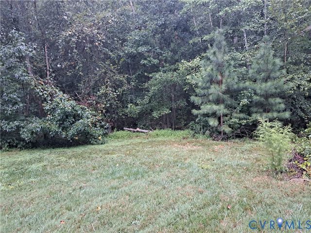 5347 Meadoway Rd, North Chesterfield, VA 23234