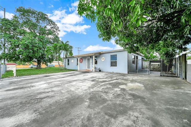 4020 E 10th Ave, Hialeah, FL 33013