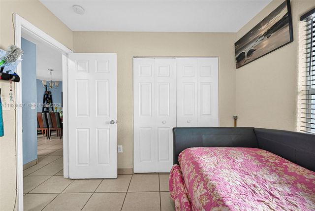 4020 E 10th Ave, Hialeah, FL 33013