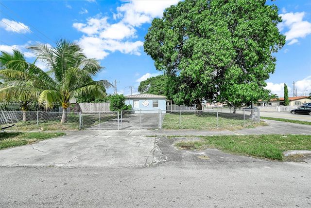4020 E 10th Ave, Hialeah, FL 33013
