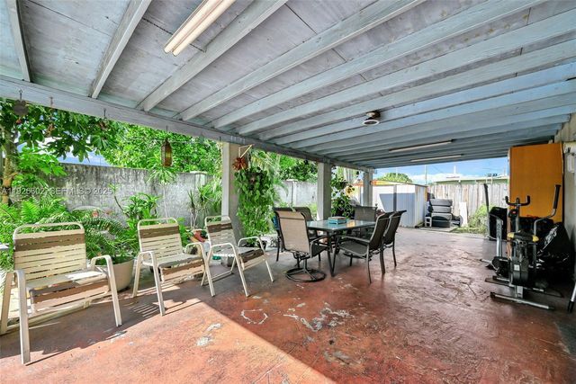 4020 E 10th Ave, Hialeah, FL 33013