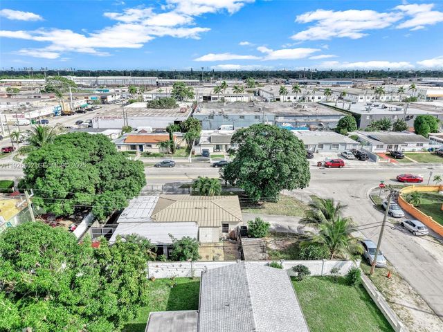 4020 E 10th Ave, Hialeah, FL 33013