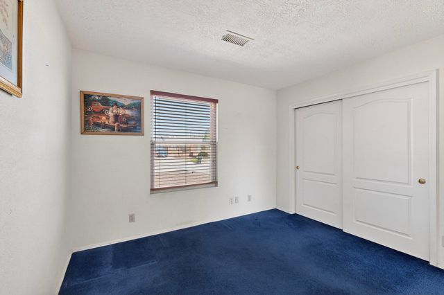 6286 ROADRUNNER Loop NE, Rio Rancho, NM 87144