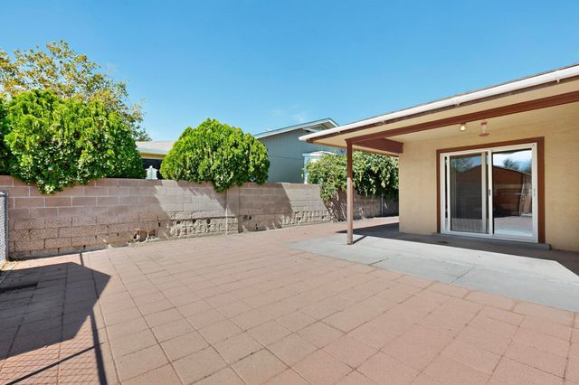 6286 ROADRUNNER Loop NE, Rio Rancho, NM 87144