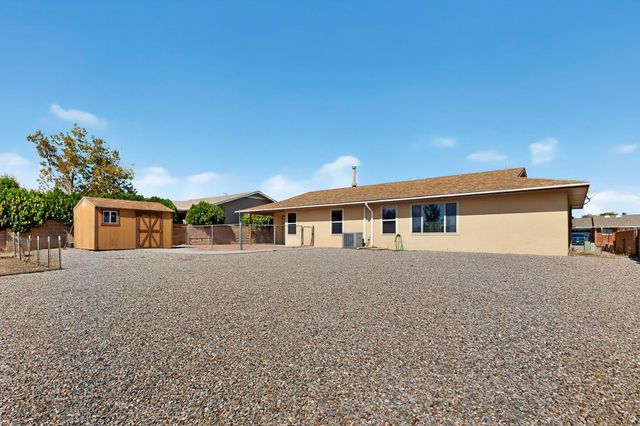 6286 ROADRUNNER Loop NE, Rio Rancho, NM 87144