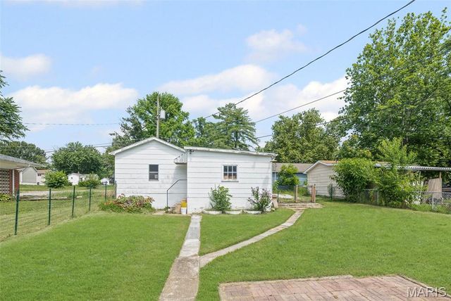 507 S 16th Street, Belleville, IL 62220