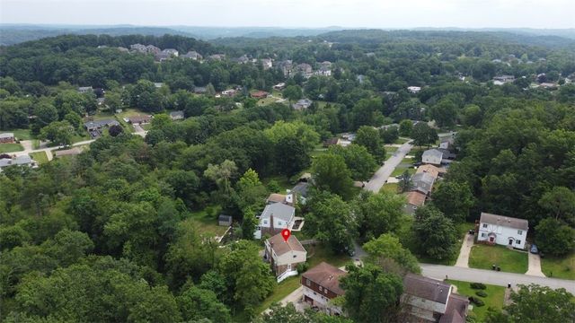 1449 Parkview Dr, Mccandless, PA 15101