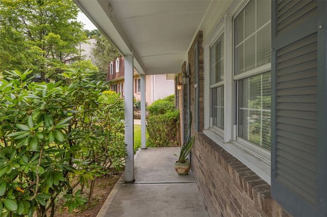 1449 Parkview Dr, Mccandless, PA 15101