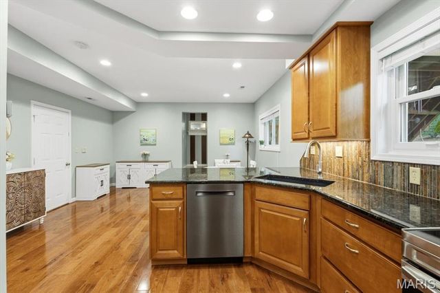 10935 Vauxhall Drive, Creve Coeur, MO 63146